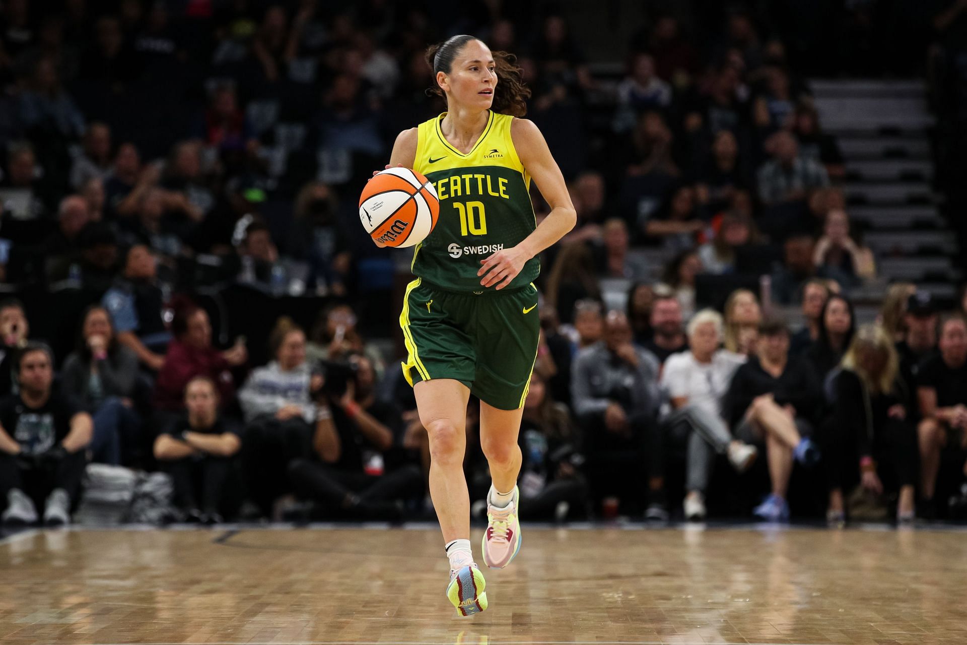 Sue Bird of the Storm in a game versus the Minnesota Lynx