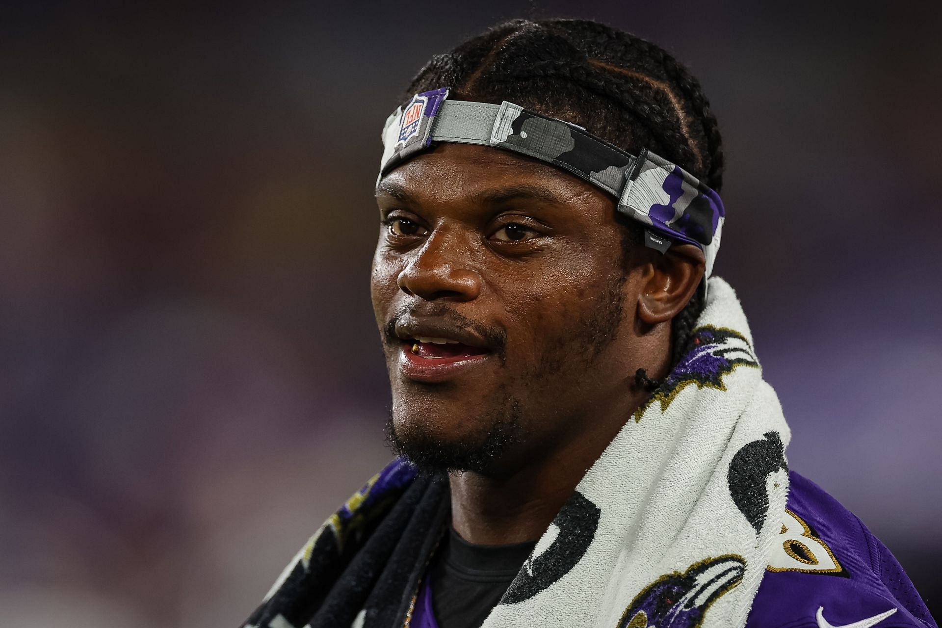 Ravens' Lamar Jackson Shares 'Letter to My Fans,' Requests Trade