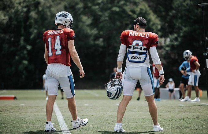 Baker Mayfield teaching Matt Corral at camp