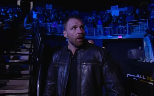 A WWE veteran criticized Jon Moxley's recent title match.