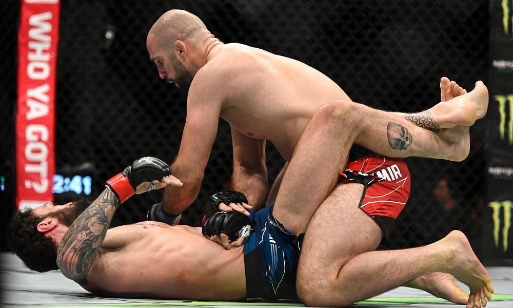 Volkan Oezdemir, who recently defeated Paul Craig, could provide a decent test for Jamahal Hill