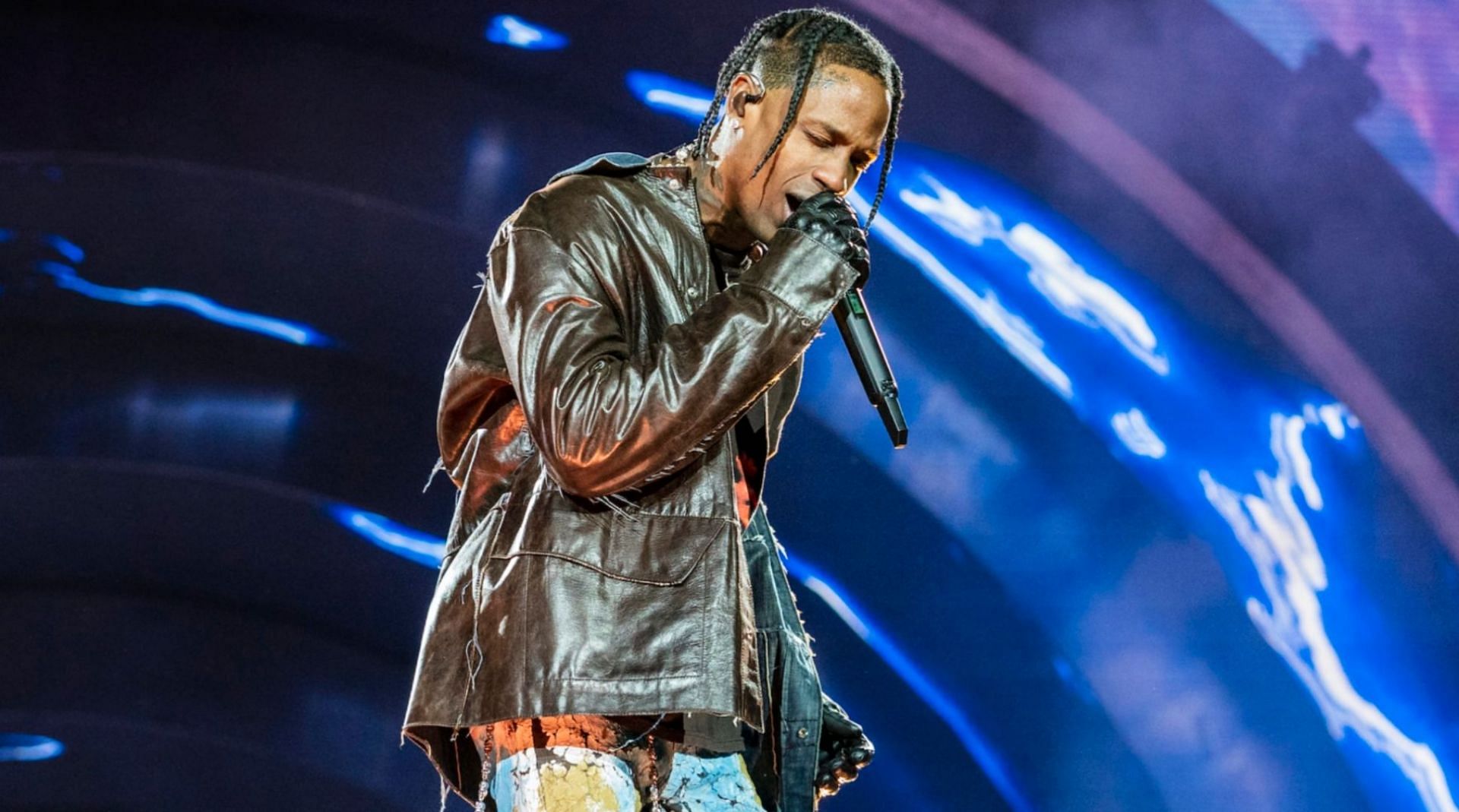 Travis Scott will perform at a Las Vegas Residency in September. (Image via AP)