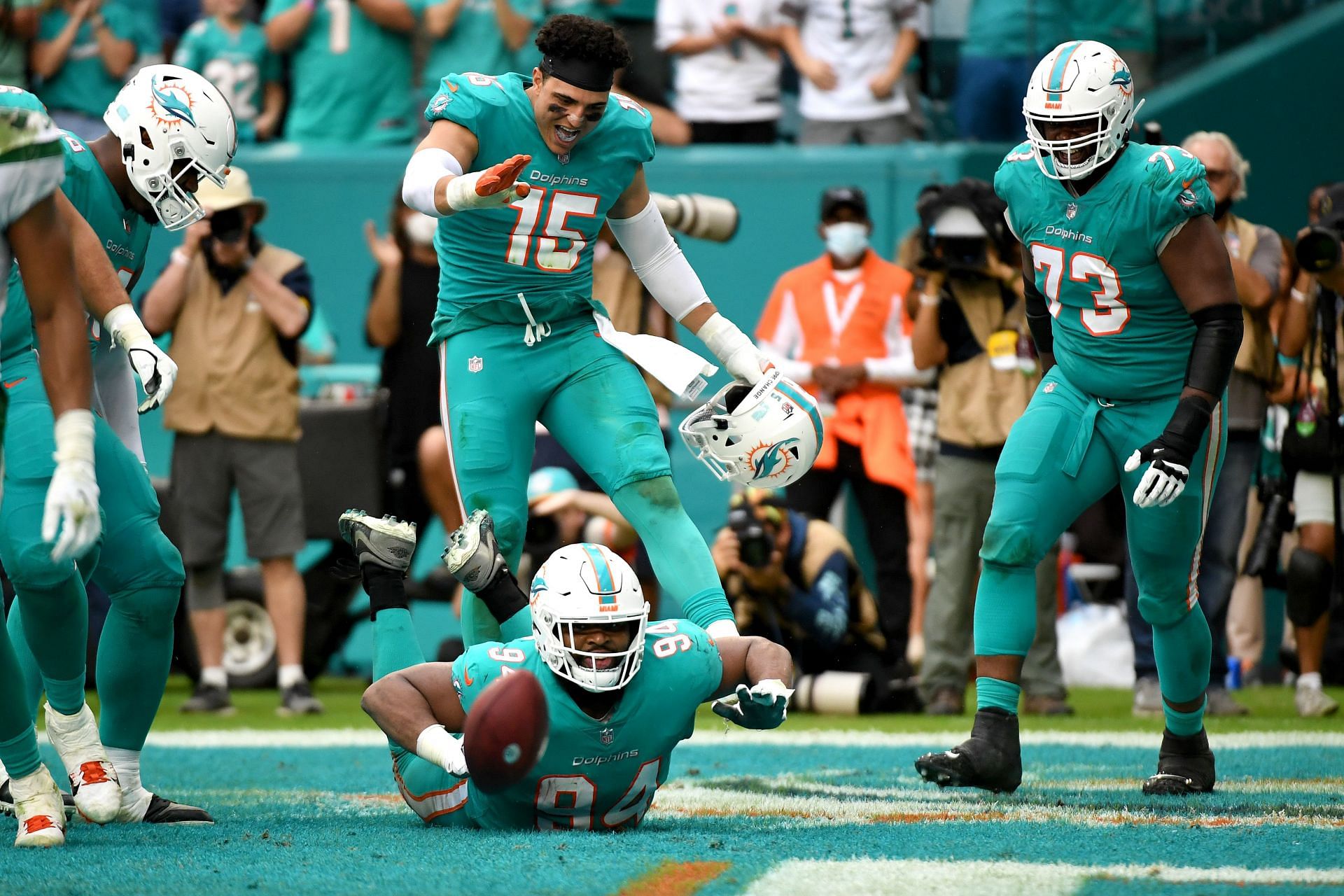 Miami Dolphins defense - Christian Kirk, Jaelan Phillips, etc.