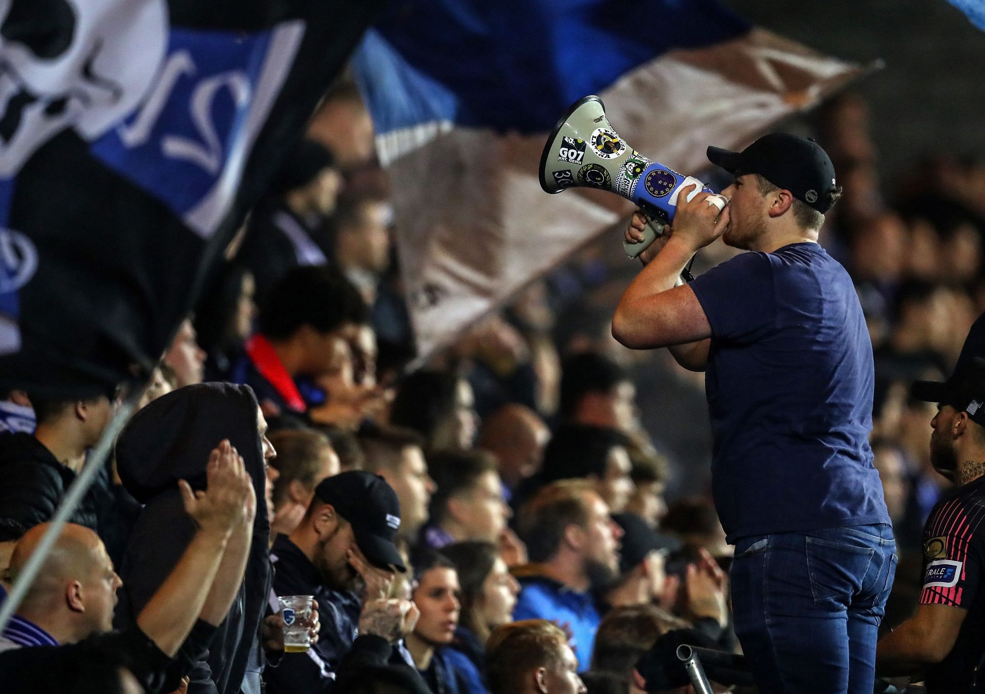 Standard Leige supporters will be in full force as they look to ride on their recent win.