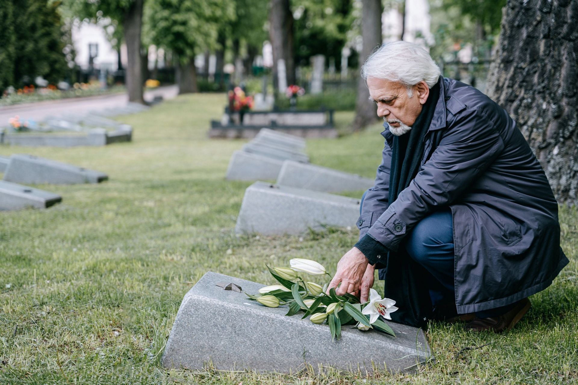 Grief can have different reactions! ( Photo by ivan samkov via pexels )