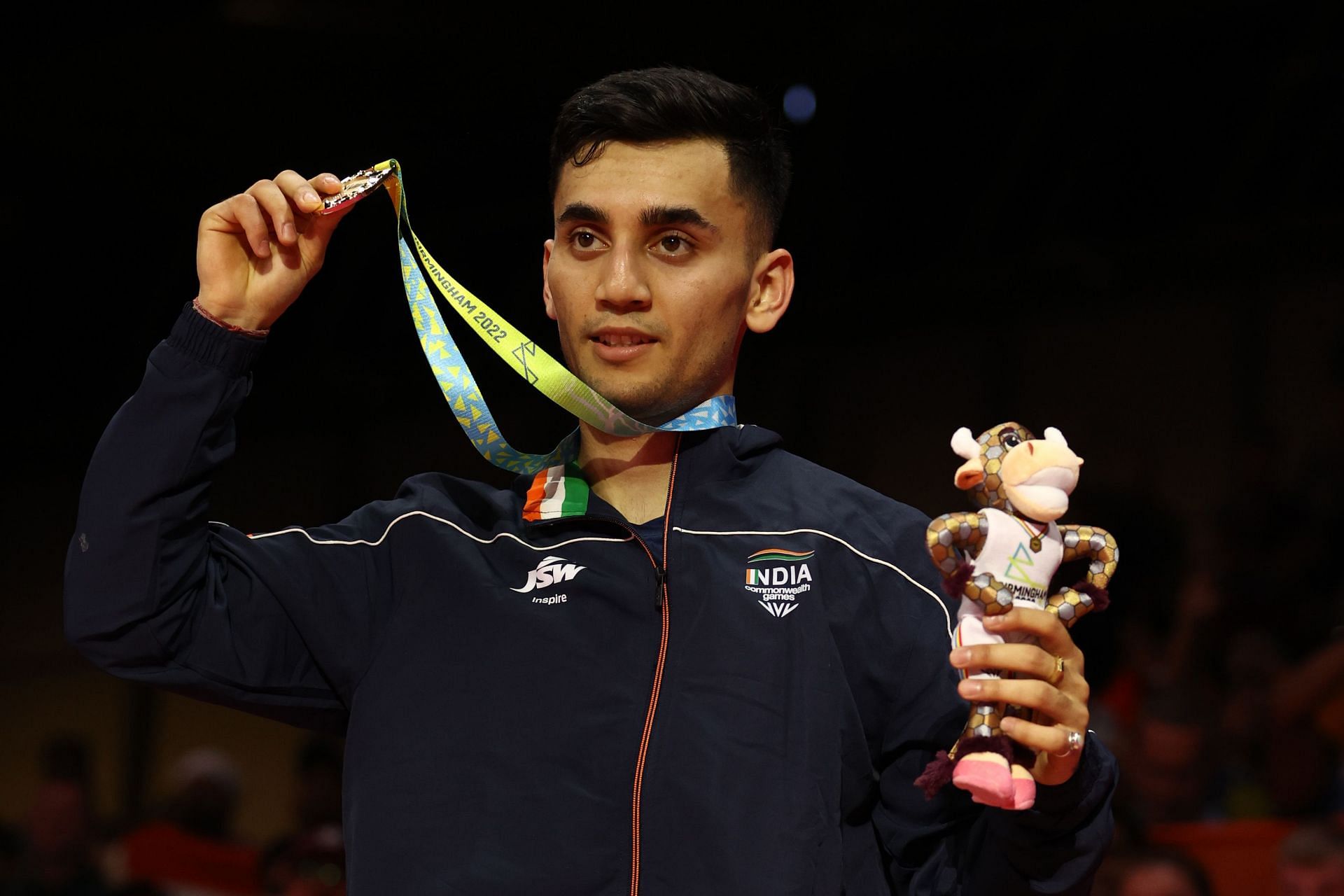 Indian badminton player Lakshya Sen with his CWG gold medal. (PC: Getty Images)