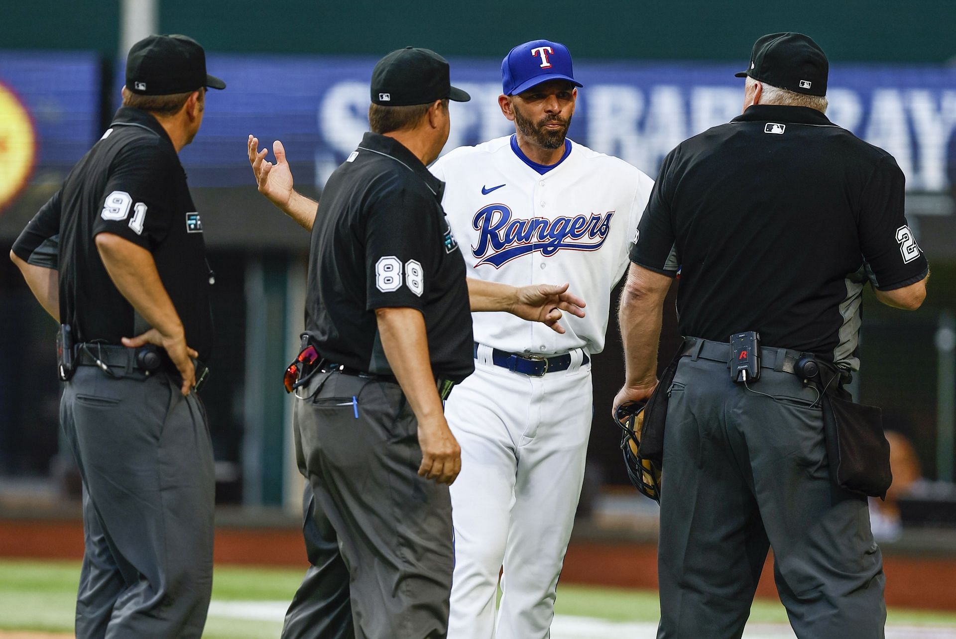 Texas Rangers fire manager Chris Woodward for team's underperformance - CGTN