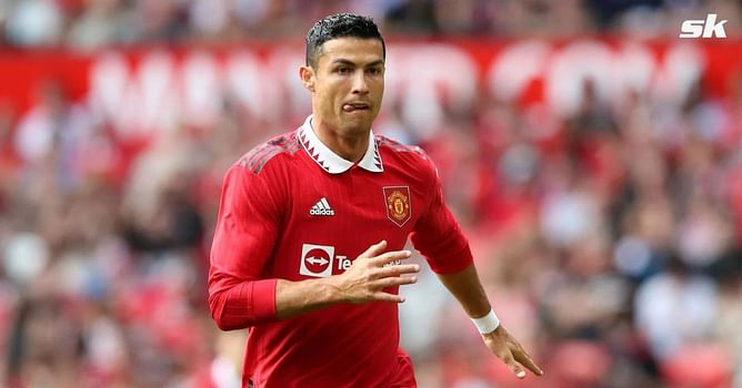 “He’s completely disengaged with the team” – Liverpool legend delivers verdict on Cristiano Ronaldo as he leaves Manchester United pre-season game at half-time