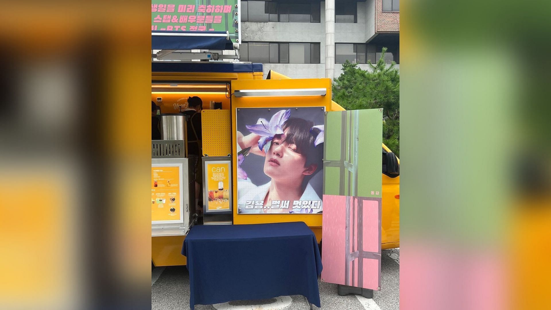 Right banner of the coffee truck (Image via Instagram/yeojin9oo)