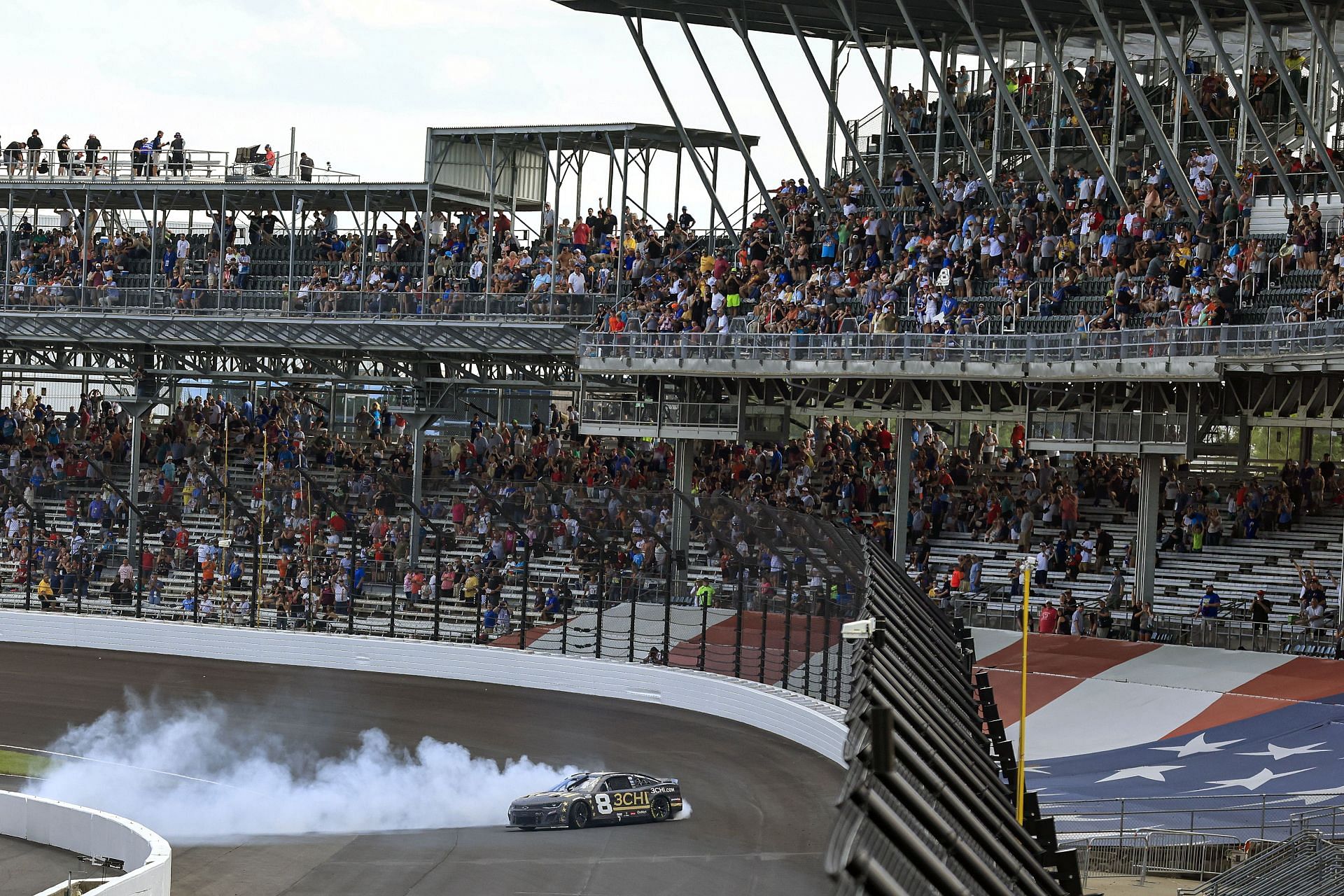 NASCAR Cup Series Verizon 200 at the Brickyard