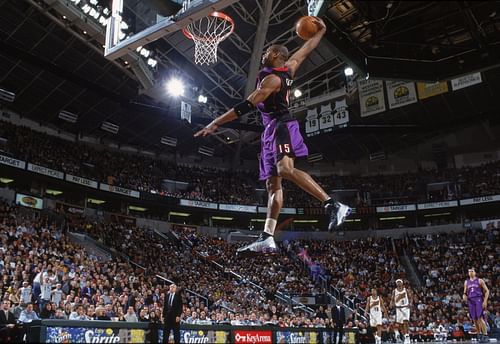 Vince Carter showing off his vertical as a member of the Toronto Raptors.