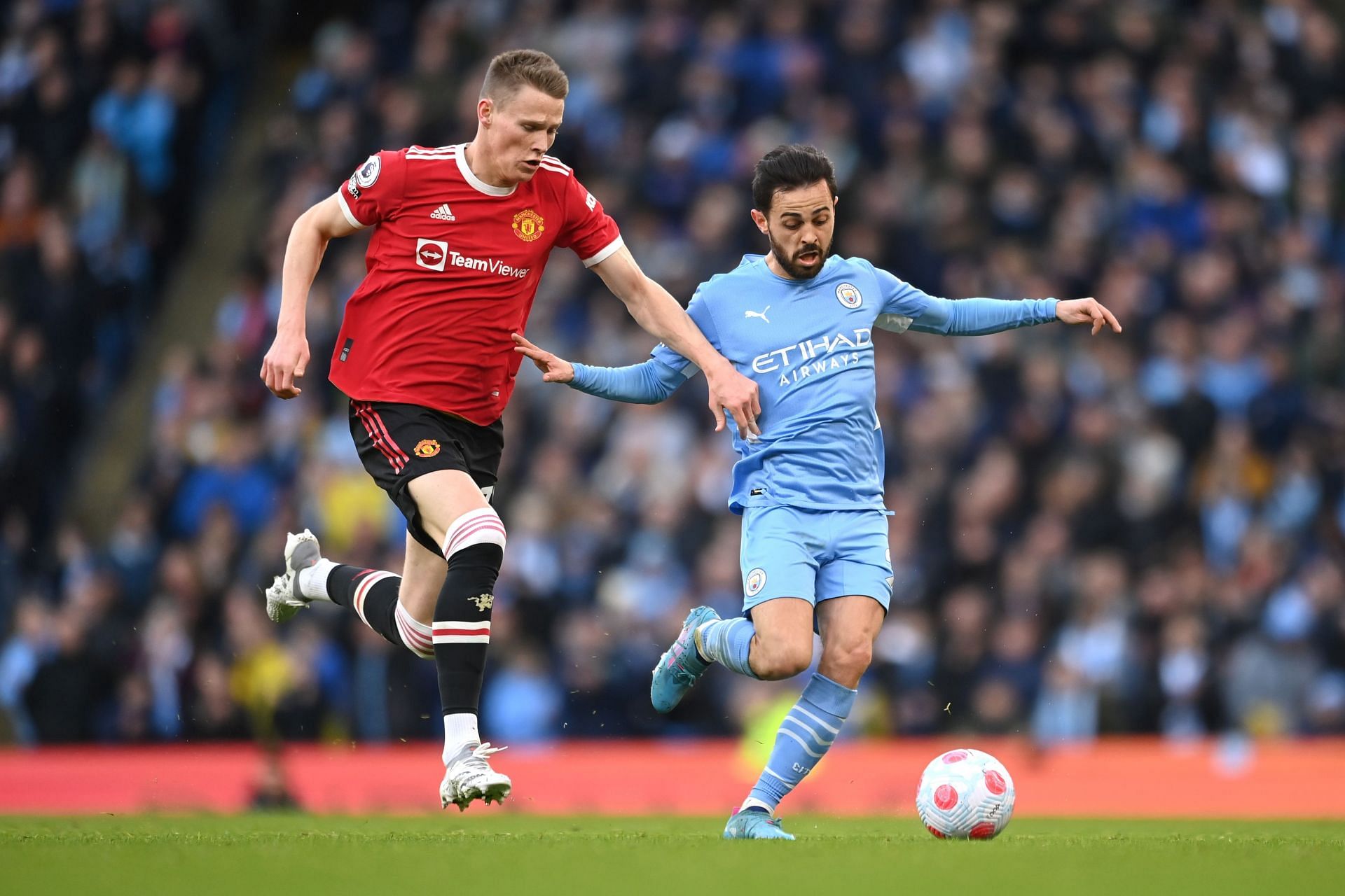 McTominay in action against Manchester City&#039;s Bernardo Silva