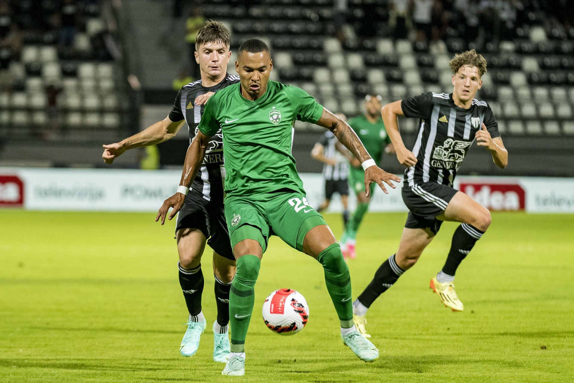 PFC Ludogorets hope to reach the UEFA Europa League group stage by beating Zalgiris