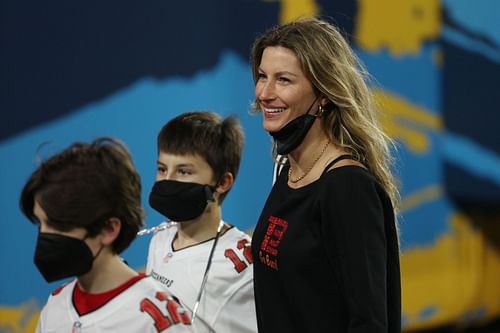 Gisele Bundchen with her kids at Super Bowl LV