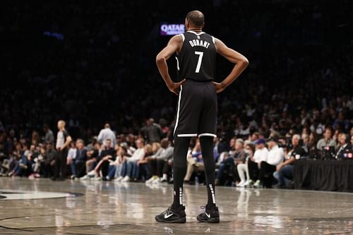 Kevin Durant looks on at the game