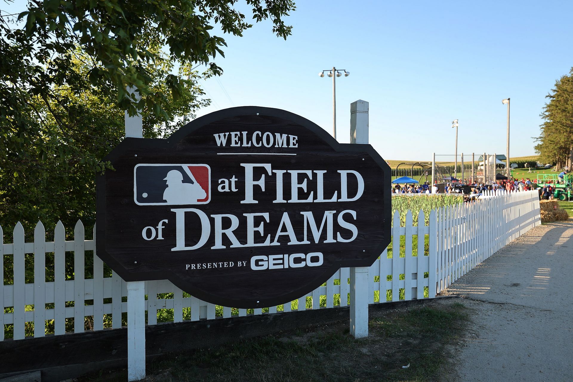 The MLB at Field Of Dreams Game 2022 will be played tonight.