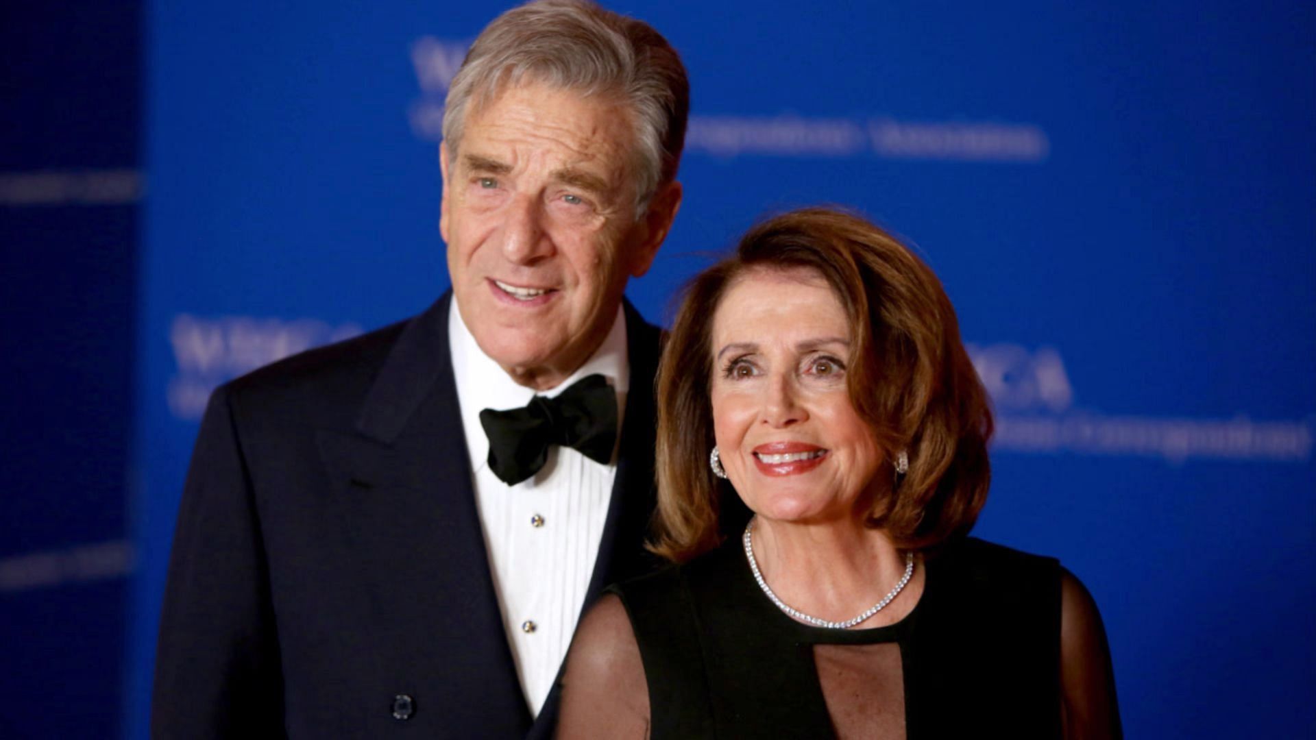 Paul Pelosi and wife Nancy Pelosi (Image via Getty Images/Tasos Katopodis)