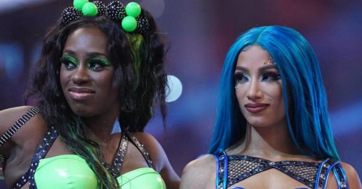 Naomi (left); Sasha Banks (right)