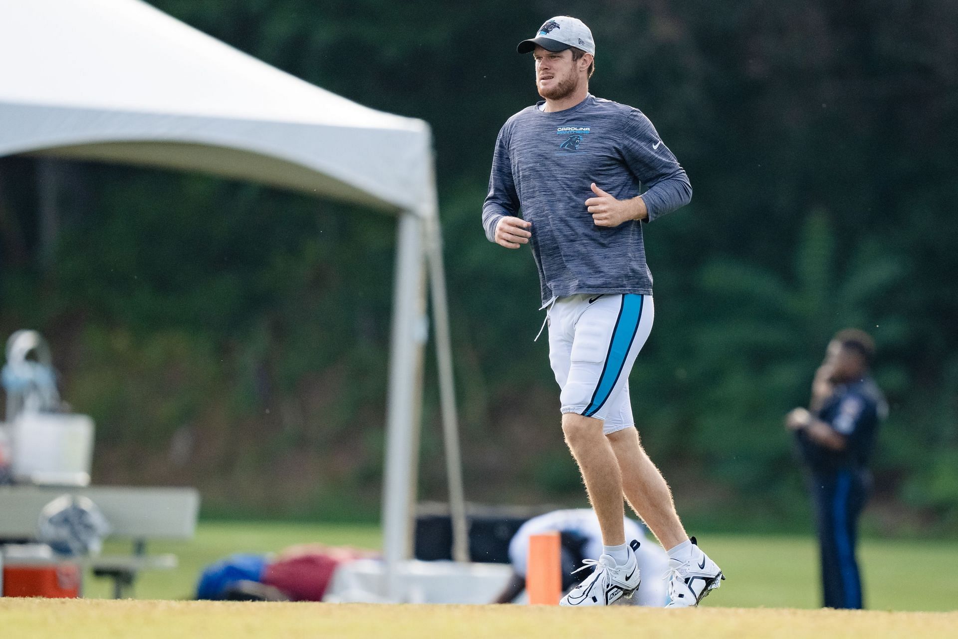 Panthers open Darnold era against his former team - The Sumter Item