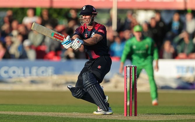 Chris Lynn set to miss BBL for the first time in 11 years after signing a mega-deal with ILT20