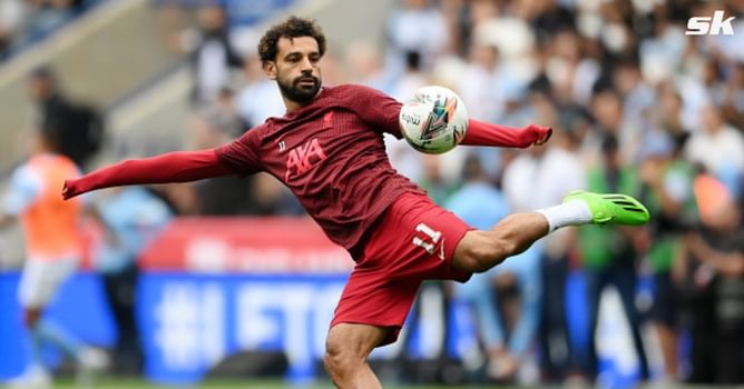 "Don't tell him that!" - Pep Lijnders names Liverpool player who has a better left foot than Mohamed Salah