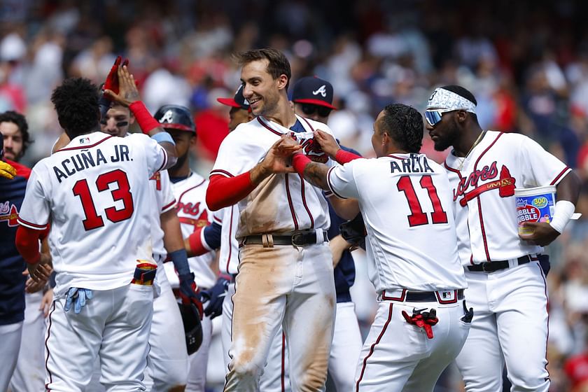 Download The Atlanta Braves Win Their Division in a Historic Night of  Baseball Wallpaper