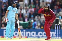 "I'm the greatest off-spinner of all time" - Chris Gayle's hilarious reply on bowling in 6IXTY