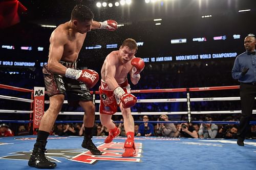 Canelo Alvarez vs. Amir Khan in 2016