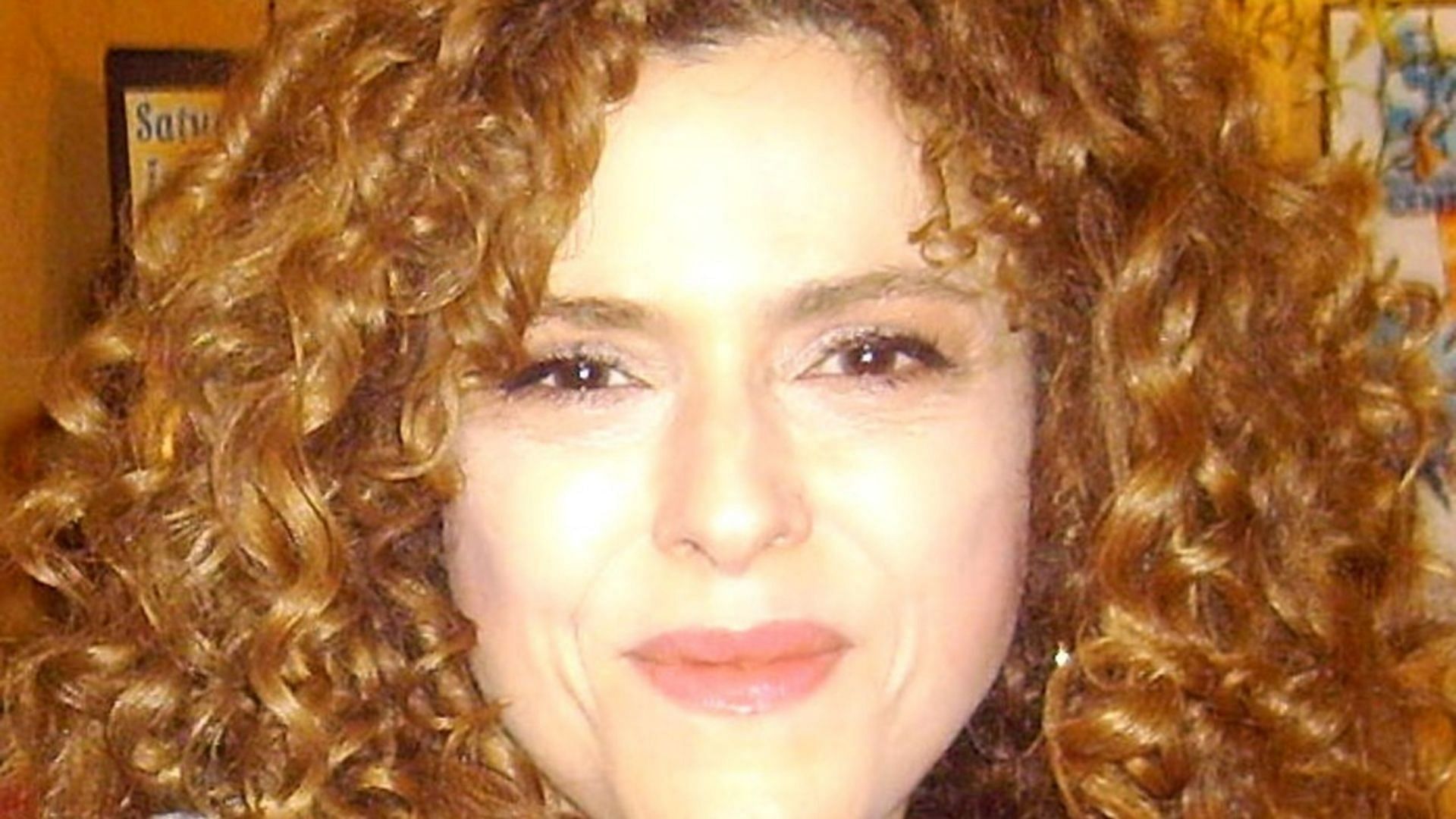 Bernadette Peters (Duxrool, CC BY-SA 3.0, via Wikimedia Commons)