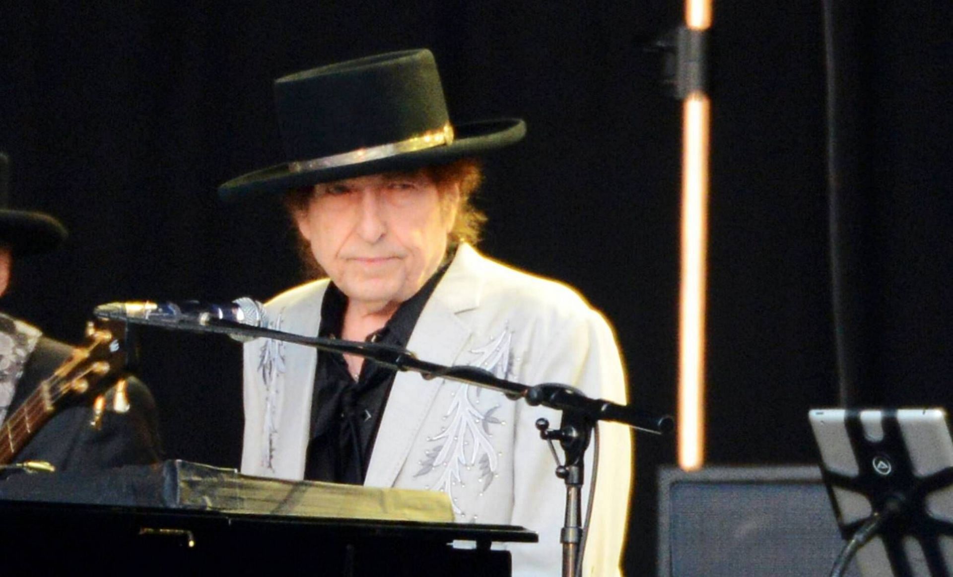 Bob Dylan (Image via Getty Images)