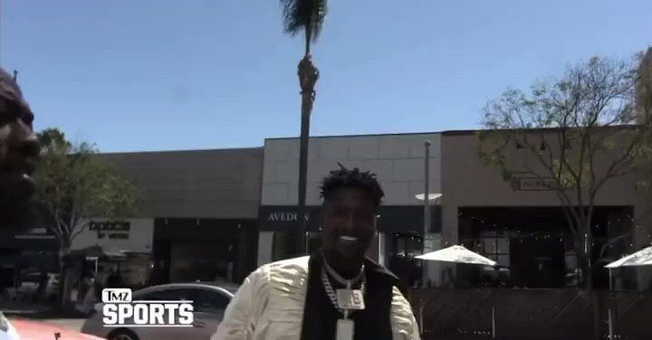 Antonio Brown Offers 'Production,' Wants to Sign with Jerry Jones' Dallas  Cowboys - FanNation Dallas Cowboys News, Analysis and More