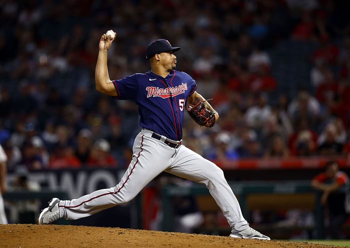 Bring back steroids, it's not fair That pitch should be illegal to  throw - MLB Twitter left shell-shocked by Minnesota Twins' reliever Jhoan  Duran's 100 mph splitter