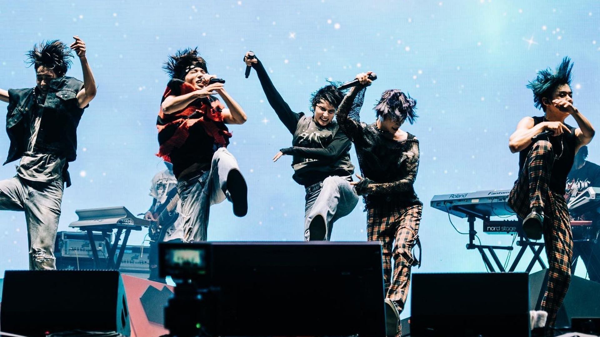 TXT at Lollapalooza 2022 (Twitter/@The_CameraLady)