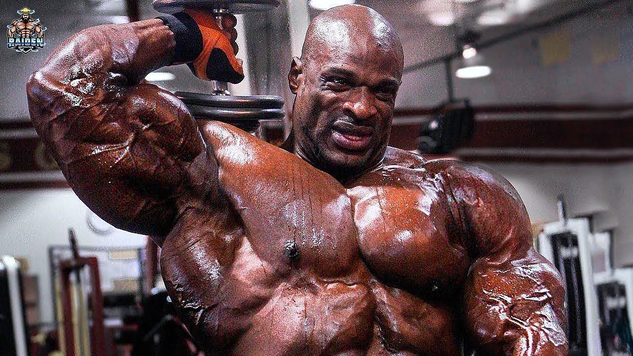 Bodybuilding Icon Ronnie Coleman Walks r Through Chest Day