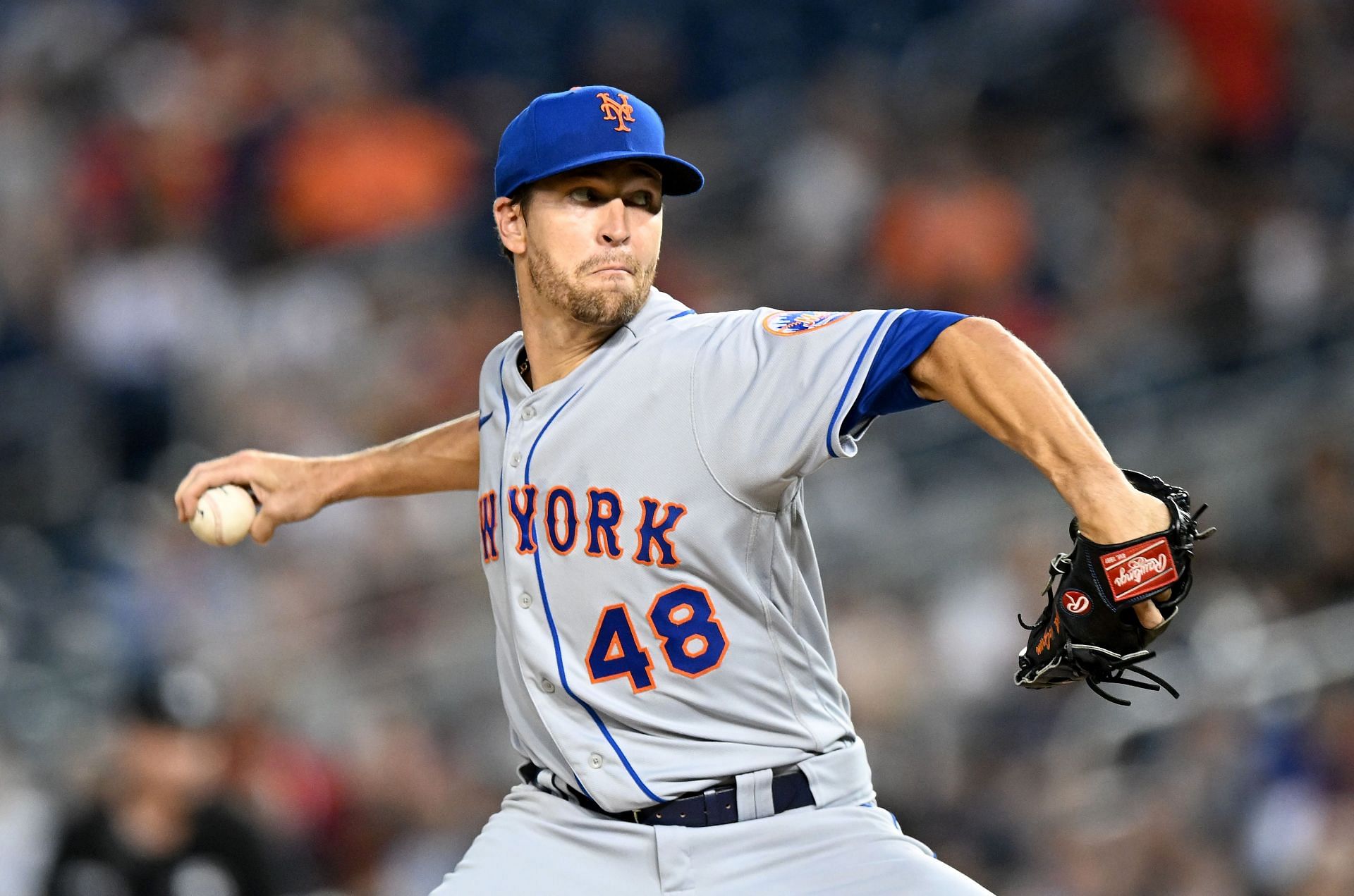 Jacob deGrom pitches during a New York Mets v Washington Nationals game.