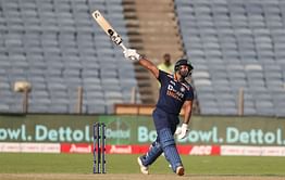 Rishabh Pant's top 5 one-handed sixes