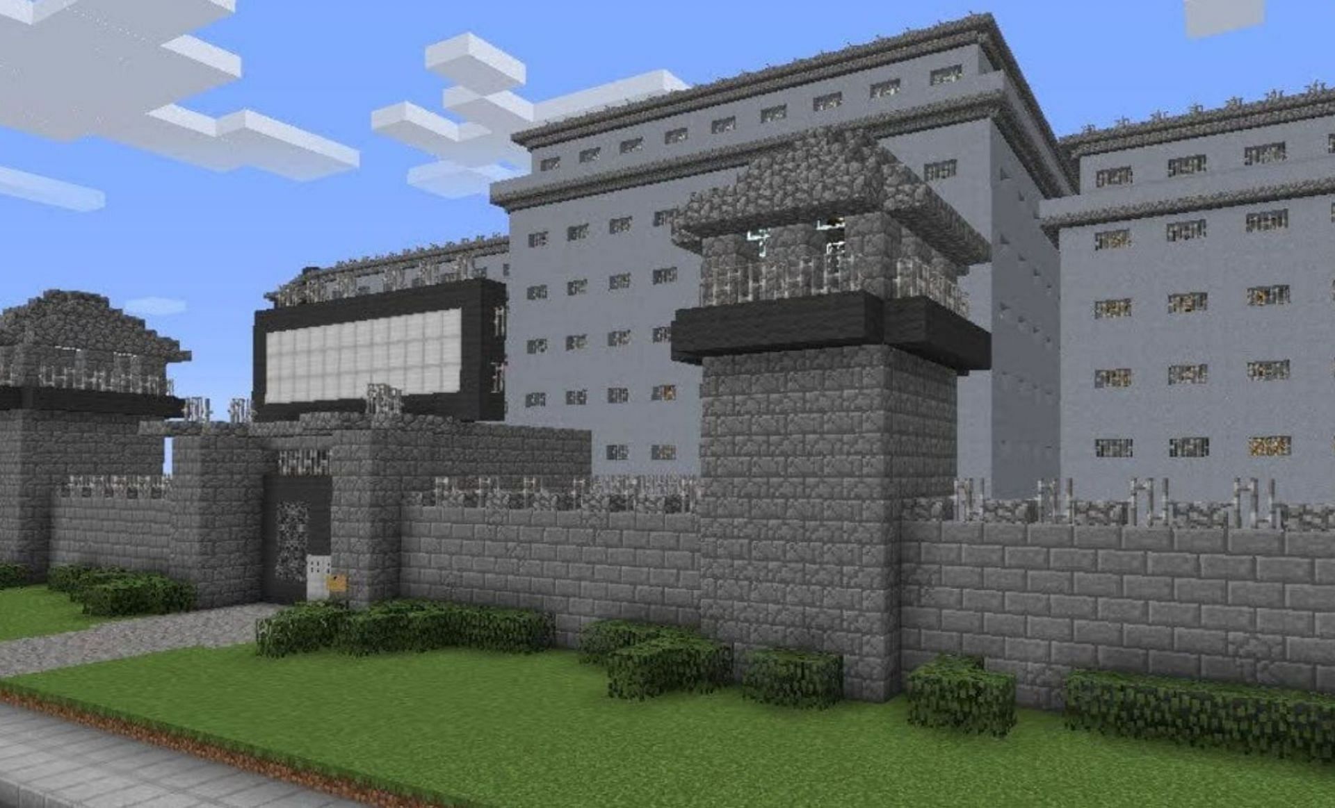 Minecraft Prison Servers: Everything there is to know