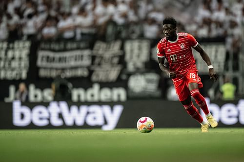 Davies says Bayern have set a really high bar in terms of objectives this season