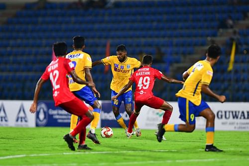 Sudeva Delhi FC and Kerala Blasters FC played out a tightly contested 2022 Durand Cup affair. [Credits: Image R/Shantanu Krishnan]