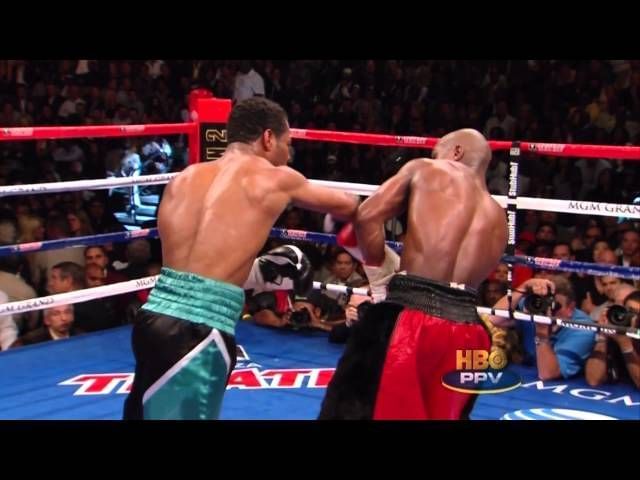 Has Floyd Mayweather ever been knocked down?