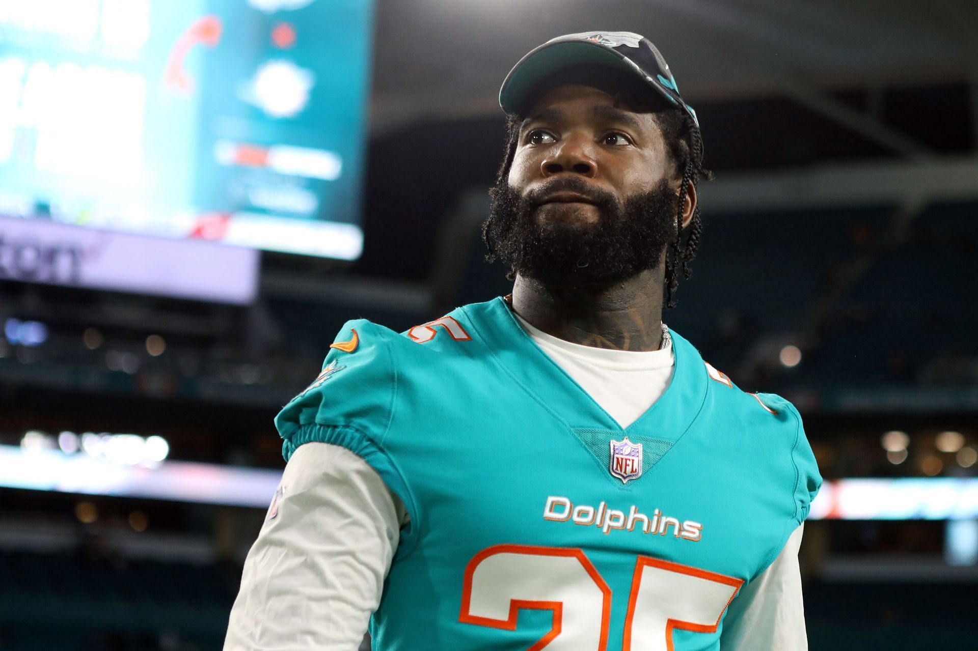 56 Xavien Howard (CB, Dolphins)  Top 100 Players in 2022 