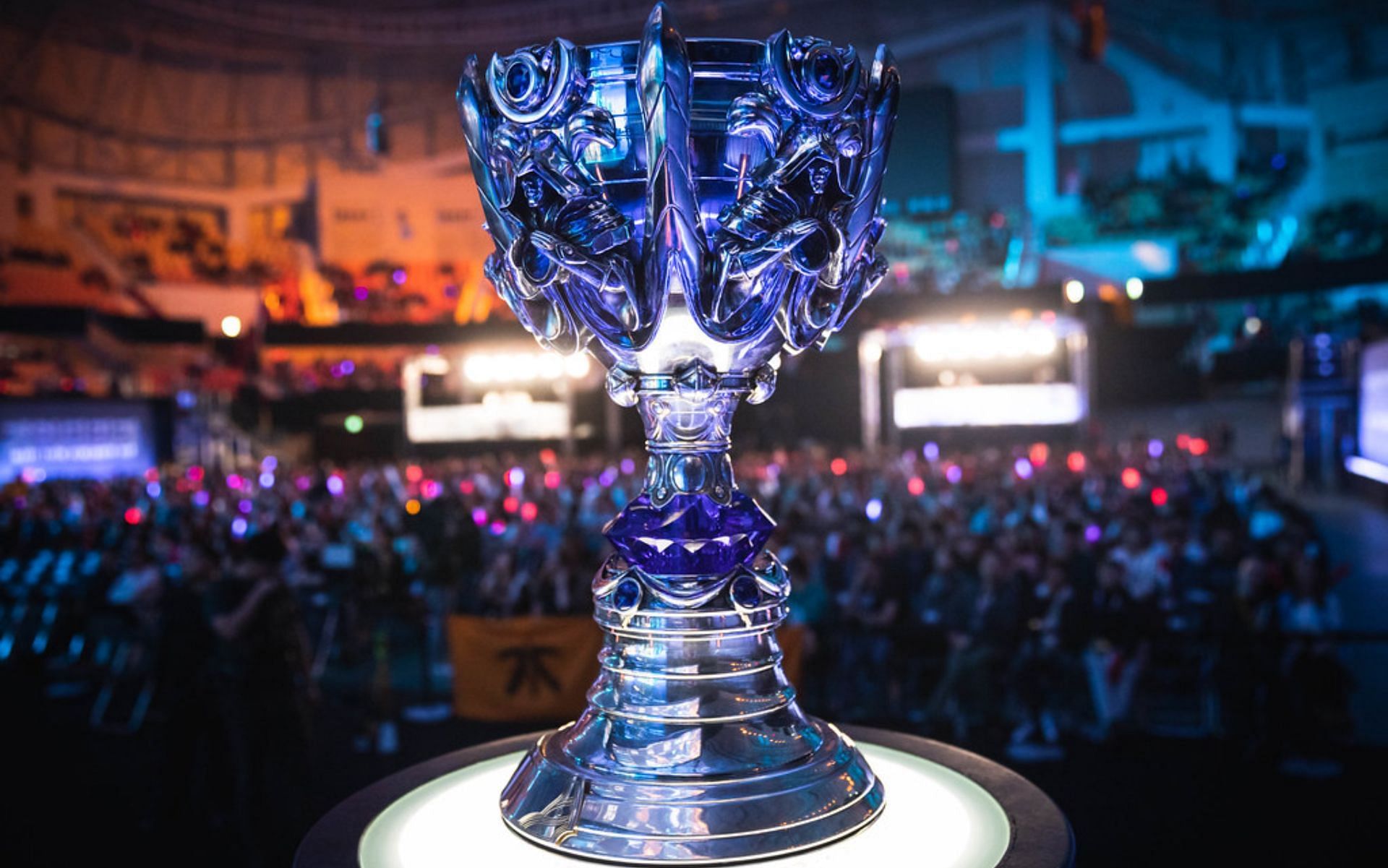 Tiffany & Co is redesigning the esports trophy for Worlds