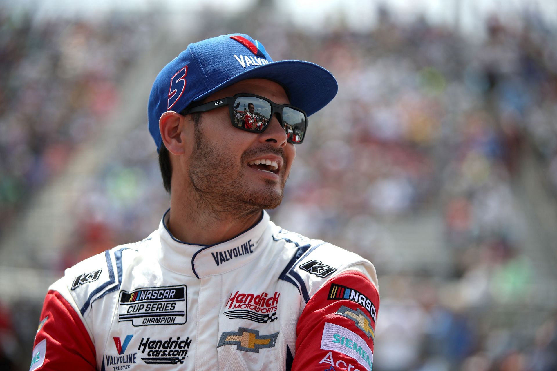 Kyle Larson waits on the grid before the 2022 NASCAR Cup Series Enjoy Illinois 300 at WWT Raceway in Madison, Illinois. (Photo by Sean Gardner/Getty Images)