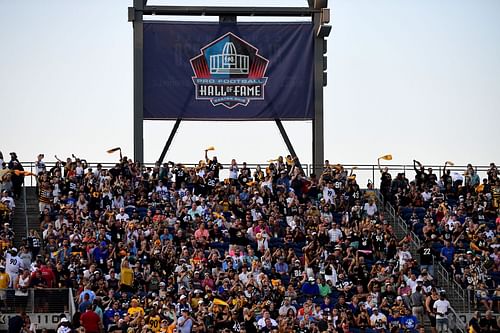 Last year's Hall of Fame game was played between Dallas Cowboys v Pittsburgh Steelers