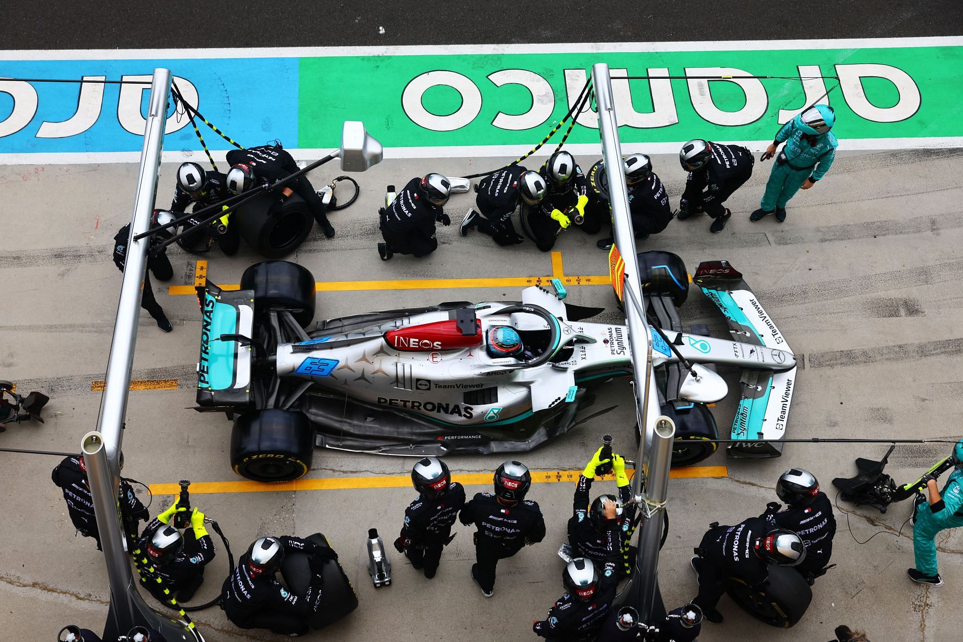 Mercedes driver George Russell comes in for a pit stop during the 2022 F1 Hungarian GP (Photo by Mark Thompson/Getty Images)