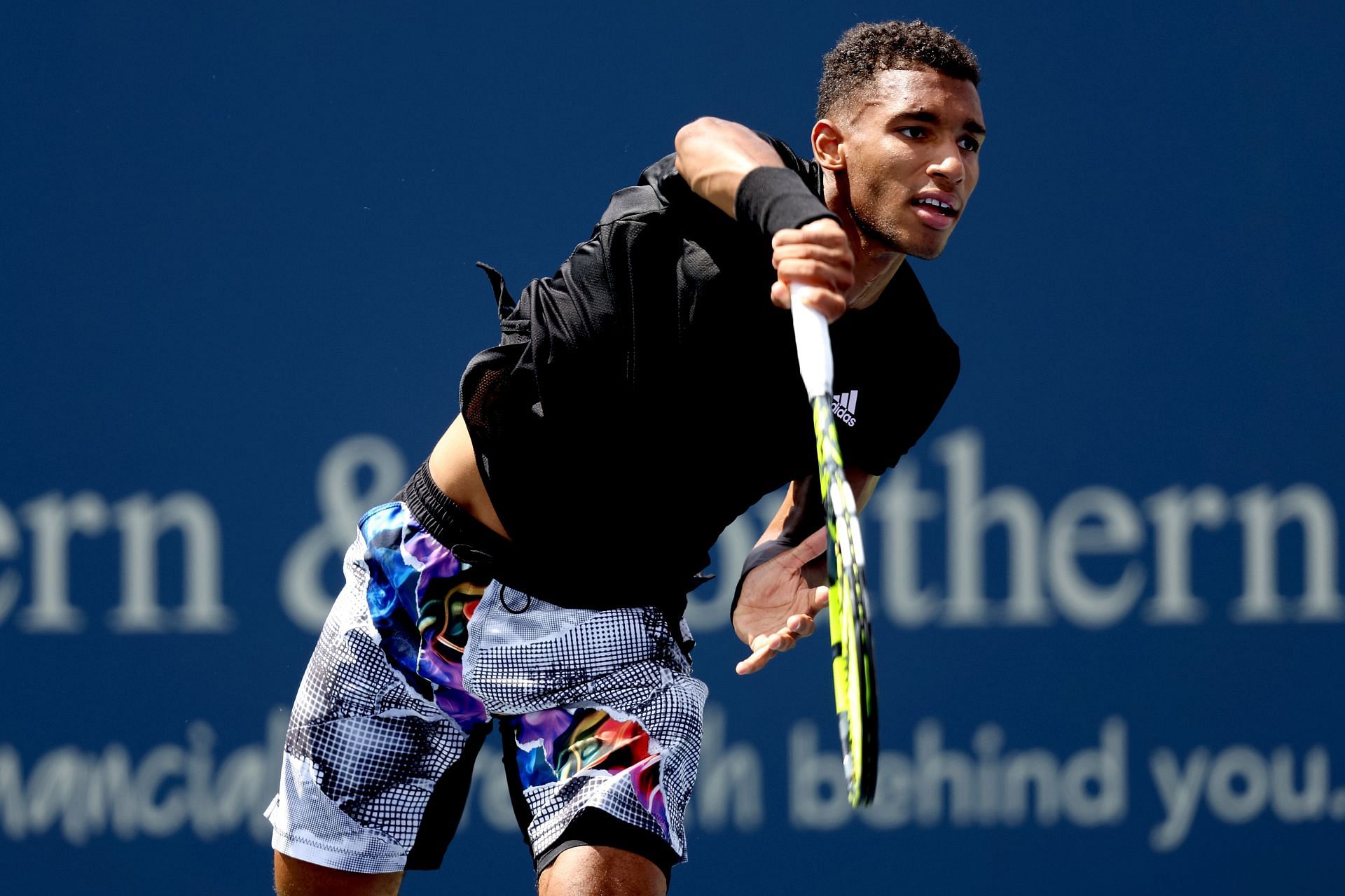 Auger-Aliassime in action at the 2022 Western &amp; Southern Open