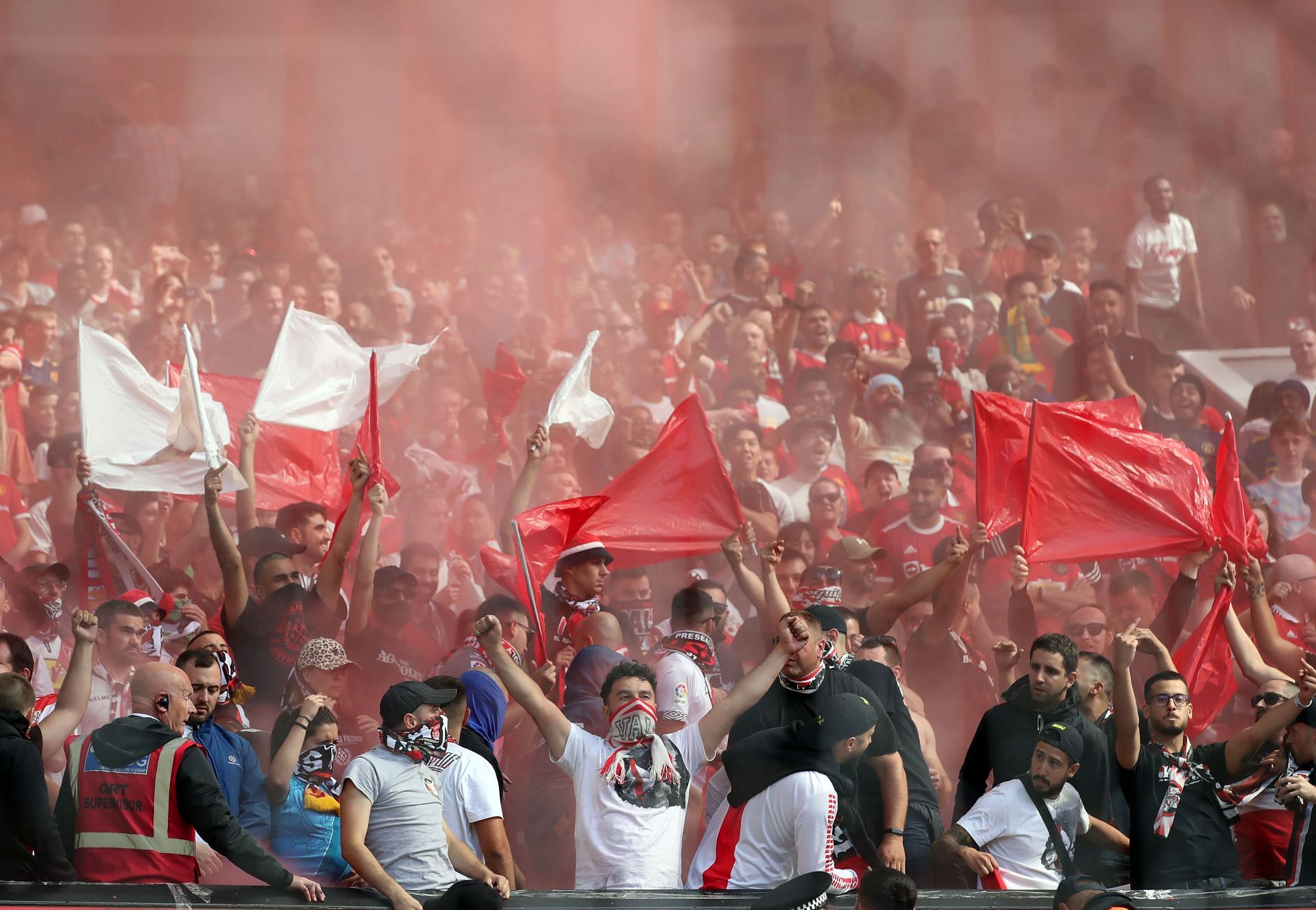 Fans during the Rayo Vallecano game