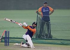 3 instances when former Team India coach Ravi Shastri was tough on Rishabh Pant
