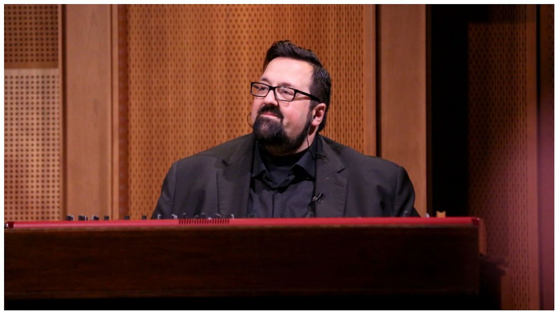 Joey DeFrancesco was a jazz organist, trumpeter, saxophonist, and singer (Image via Andrew Lipovsky/Getty Images)