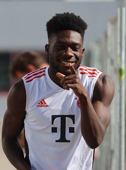 Men's adidas Alphonso Davies Red Bayern Munich Home FIFA Club